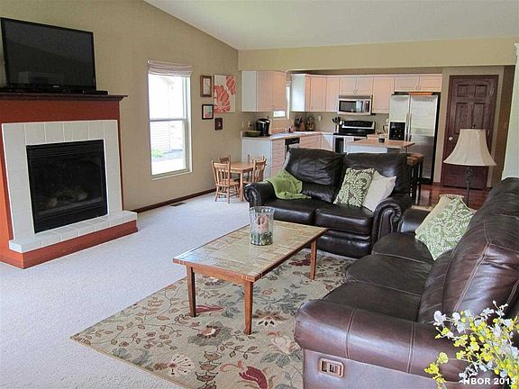 2nd image of 1116 White Birch Dr
