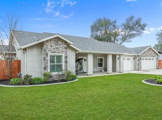 13482 E Hammond St, Lockeford, CA 95237