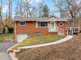 4120 Rockwood Dr, Pittsburgh, PA