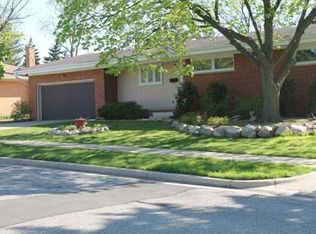 1571 Covington Dr, Ann Arbor, MI