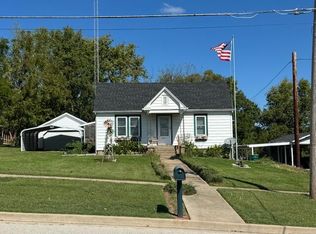 608 Summit St, Cabool, MO 65689