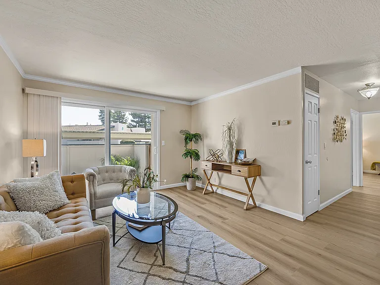 5450 Concord Blvd #N1 — Photo 6