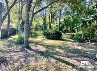 20118 Beckham St, Gulf Shores, AL 36542