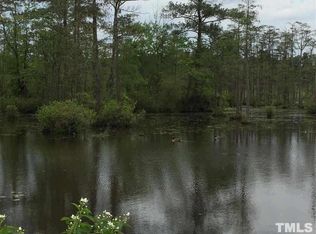 216 Ridgeway Dr, Fayetteville, NC 28311