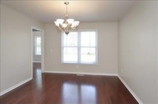 4th image of 9135 Olde Fox Ln