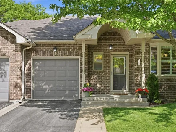 53 Greentrail Dr, Hamilton, ON L0R 1W0