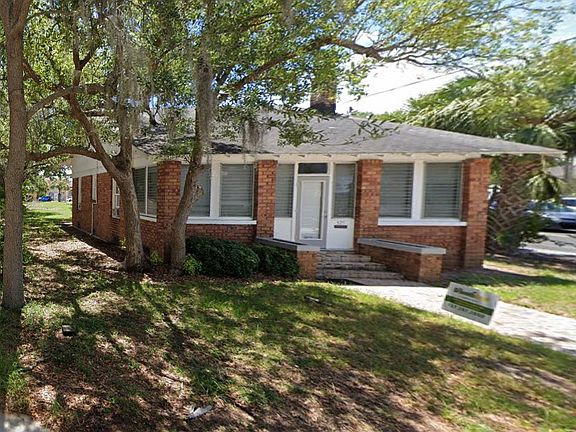 3rd image of 525 Palm Ave