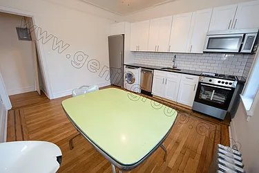 Rented by Genik Group Corp