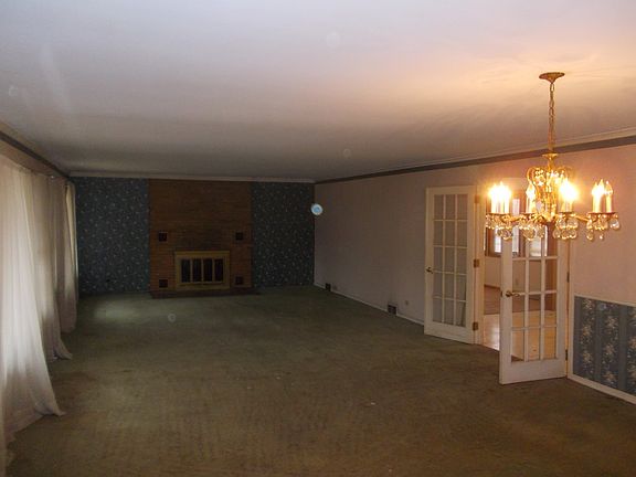 2nd image of 11942 S 70th Ave