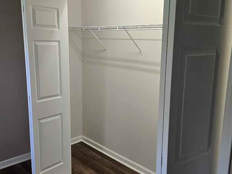 808 Lovers Lane Rd SE — Photo 16