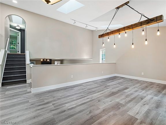5th image of 6537 Hersey Cir