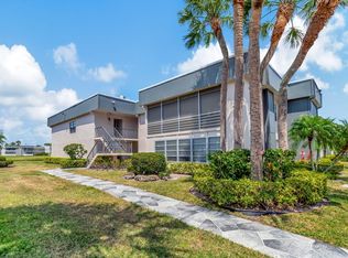 76 Piedmont Way #B, Delray Beach, FL 33484