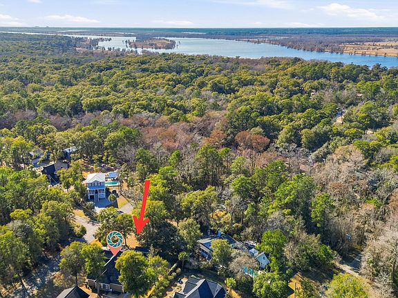 2nd image of 548 Arcadia Rd.