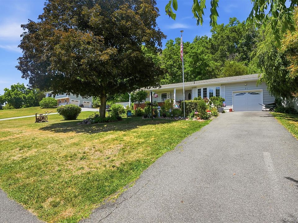 1st image of 31 Park Hill Drive