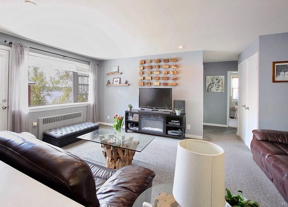 1st image of 166 S Buckhout St #166