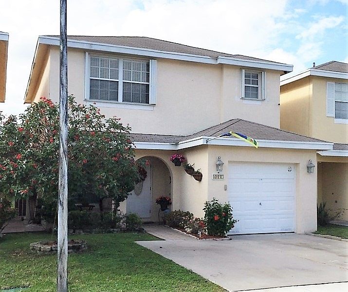 1st image of 4057 Eastridge Cir