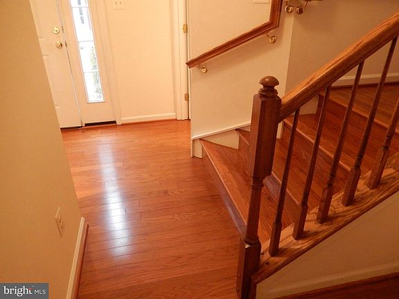 3rd image of 5855 Pearson Ln