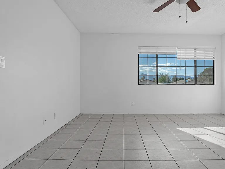 2221 N Jones Blvd #3 — Photo 3