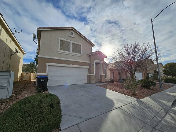 2nd image of 6030 Blue Autumn St