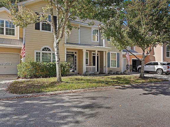 2nd image of 23 Ironwood Circle
