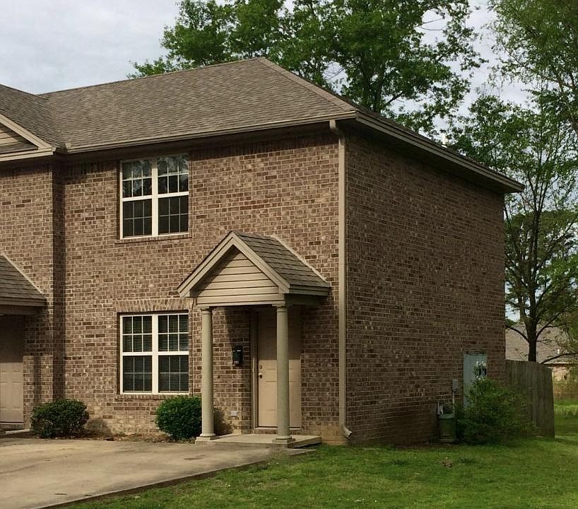 1st image of 204 Highland Dr