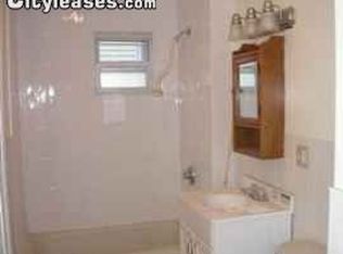 18 Pierce St, Quincy, MA 02171