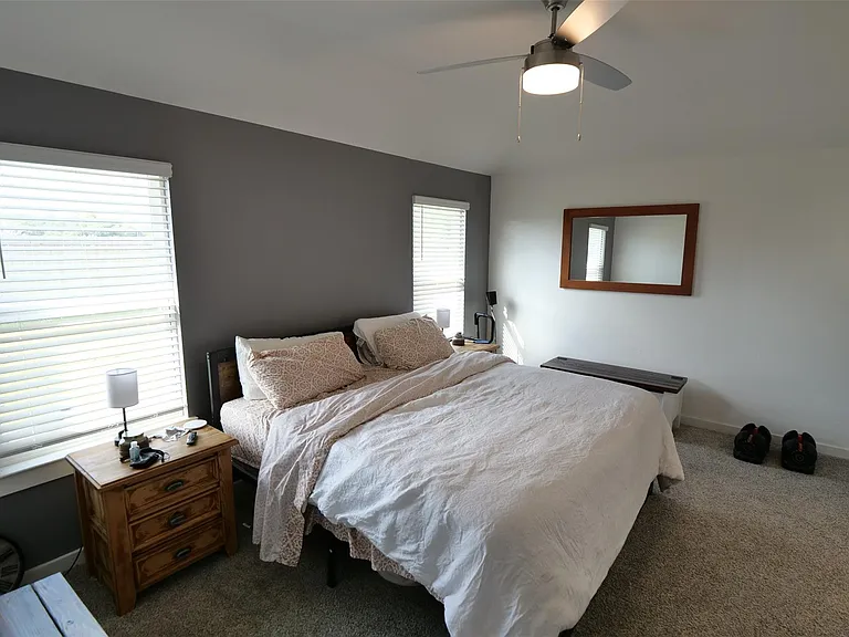 1303 Lucciola Ln — Photo 17