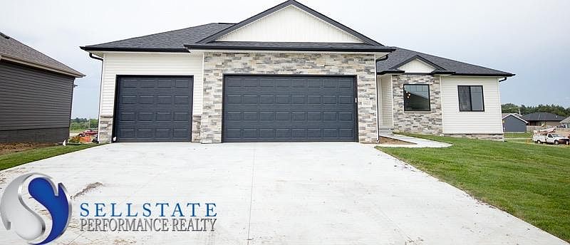 1st image of 9805 Fairbury Ln.