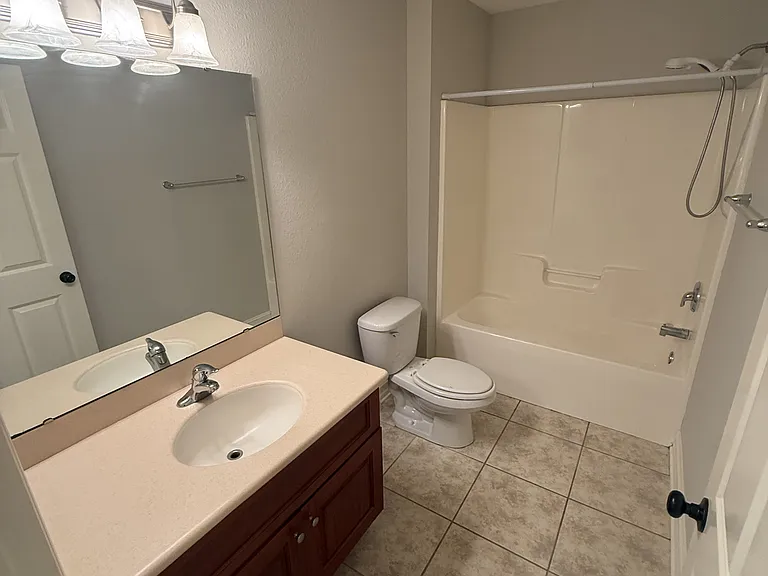 1529 Crescent Hills Dr #1 — Photo 11