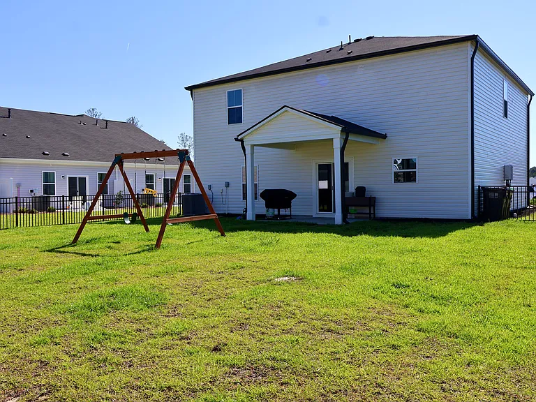 183 Black Diamond Ln — Photo 35