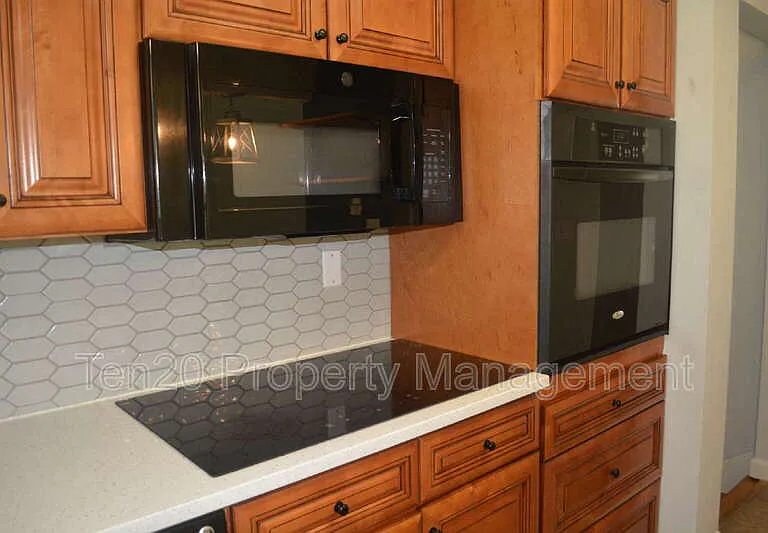 1815 Marilon Dr — Photo 39
