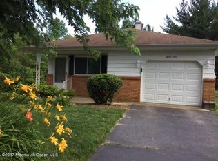 89 Charlotteville Dr S, Toms River, NJ 08757