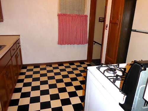 925 Miller Avenue, Windom, Mn 56101