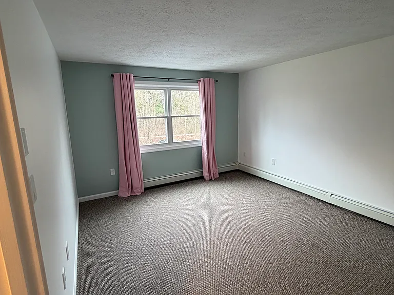 1325 Candia Rd #10 — Photo 17