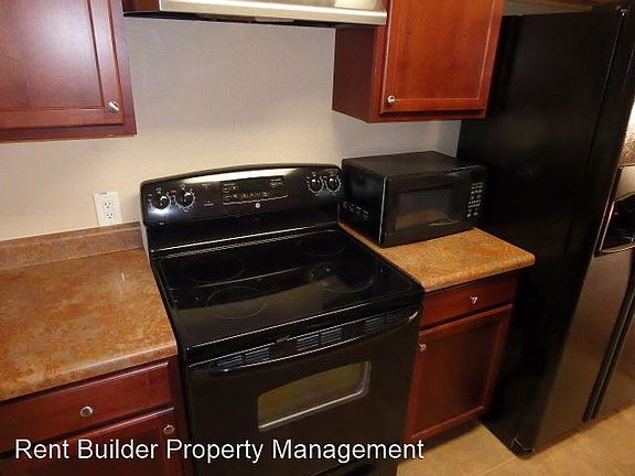 2nd image of 4200 Montgomery Blvd NE APT 118