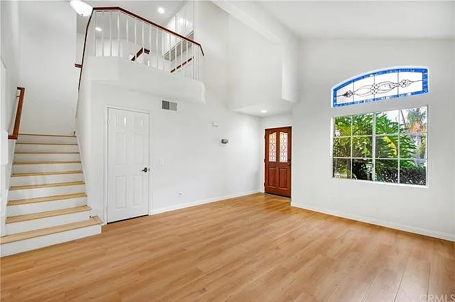 30056 Oceanus — Photo 2
