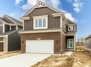 27638 Maryjane Ln, Chesterfield, MI 48047