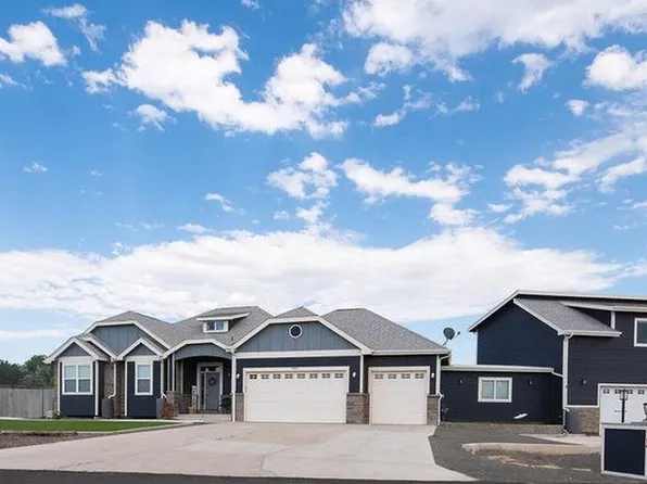 27850 Hopi Trl W, Loveland, CO 80534