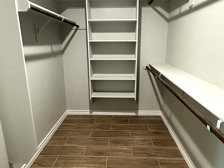 5202 White Rose Dr — Photo 12