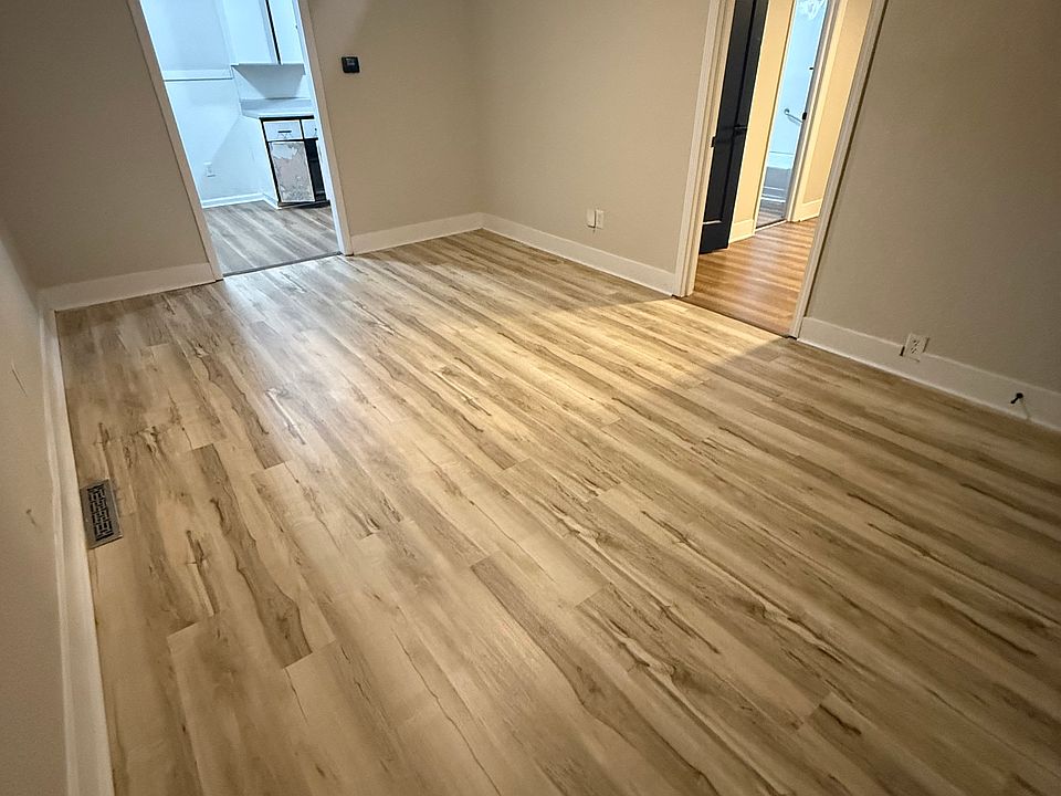1st image of 1321 E Kinkaid Ave #1321