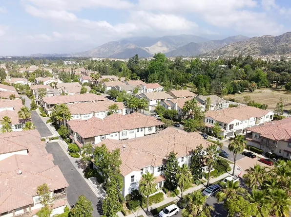 870 E Mountain Way, Azusa, CA 91702