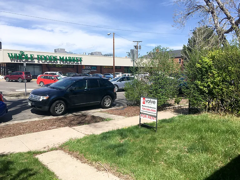 1142 S Washington St — Photo 26