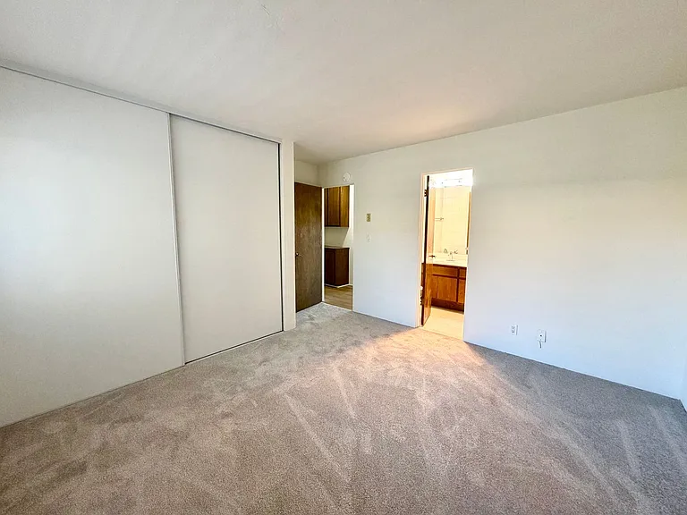 25 W Pedregosa St — Photo 9