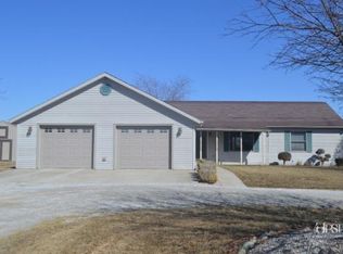 2359 County Road 19, Corunna, IN 46730