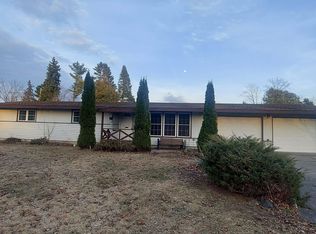 200 N 1st St, Harrisville, MI 48740