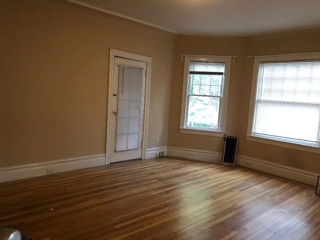 1 bed, 1000 sqft, $3,400 — Photo 3