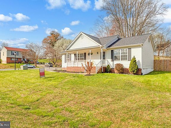 4th image of 7312 Pullen Dr