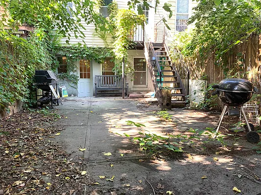 Rented by Brown Harris Stevens | media 21