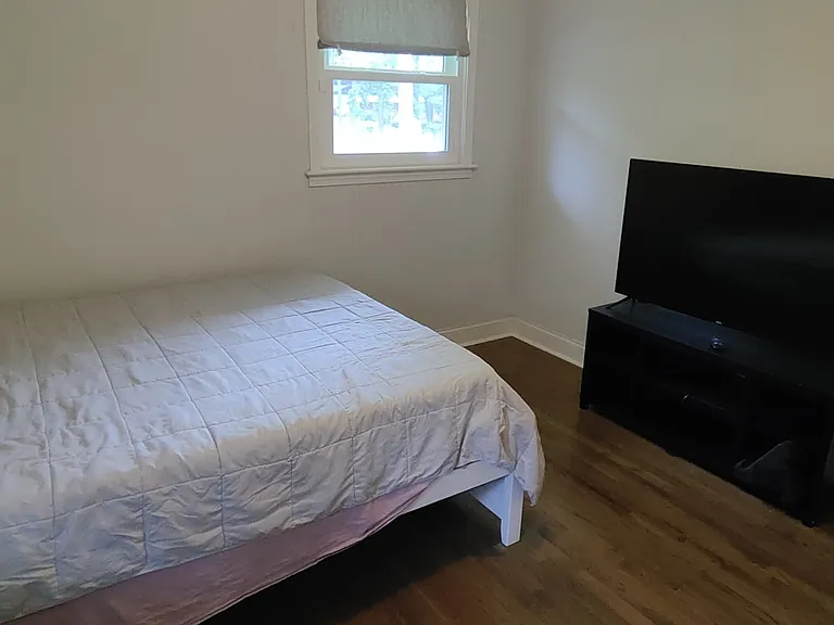 2752 Arrowood Dr #UPSTAIRS — Photo 12