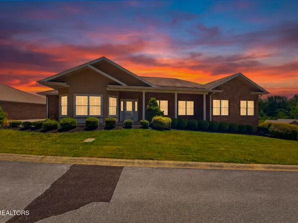 2119 Zion Dr, Sevierville, TN 37862